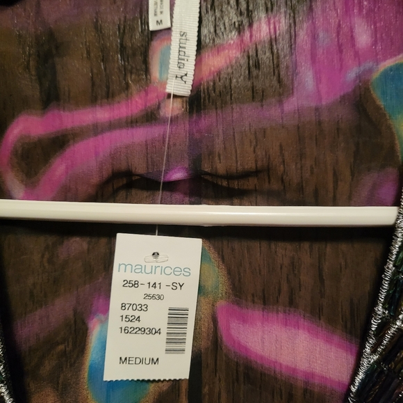 Studio Y whimsical sheer embellished top - Picture 2 of 4